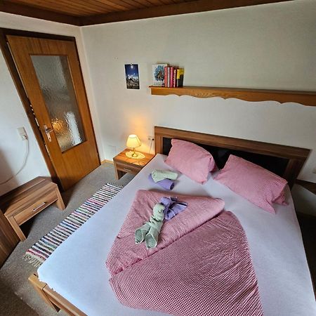 Henry'S Sweet Home นอยเคียร์เชน อัม โกรสเวเนดิเกอร์ ภายนอก รูปภาพ