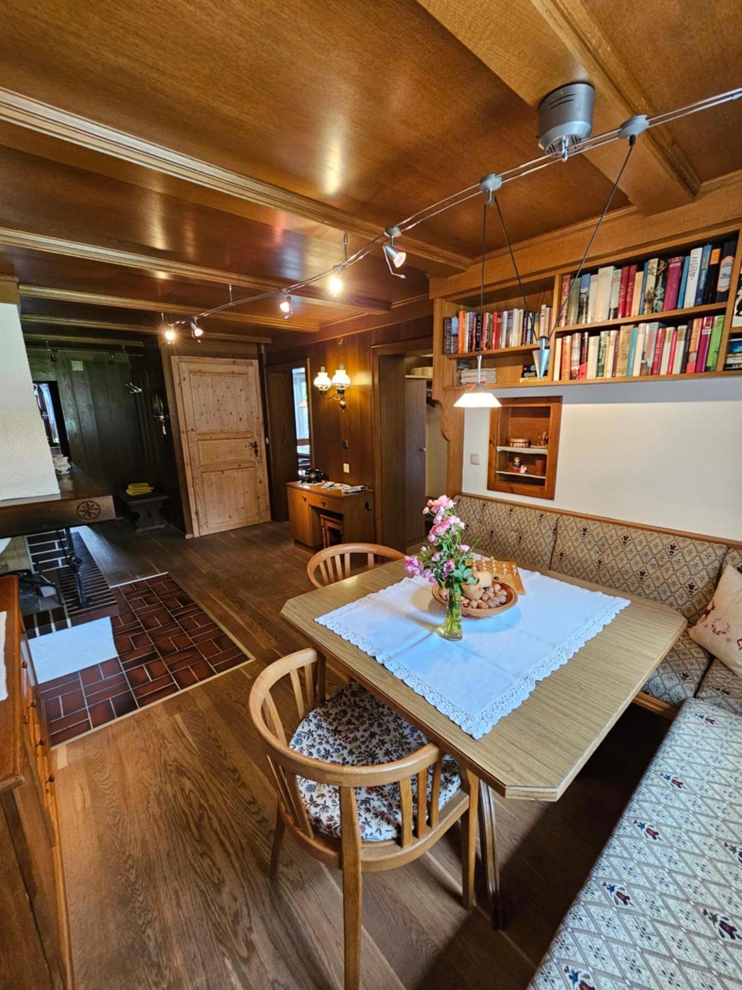 Henry'S Sweet Home นอยเคียร์เชน อัม โกรสเวเนดิเกอร์ ภายนอก รูปภาพ